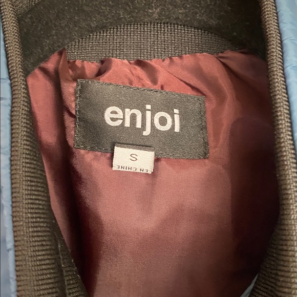 Enjoi Men’s Puffer Vest (S) - Picture 5 of 6